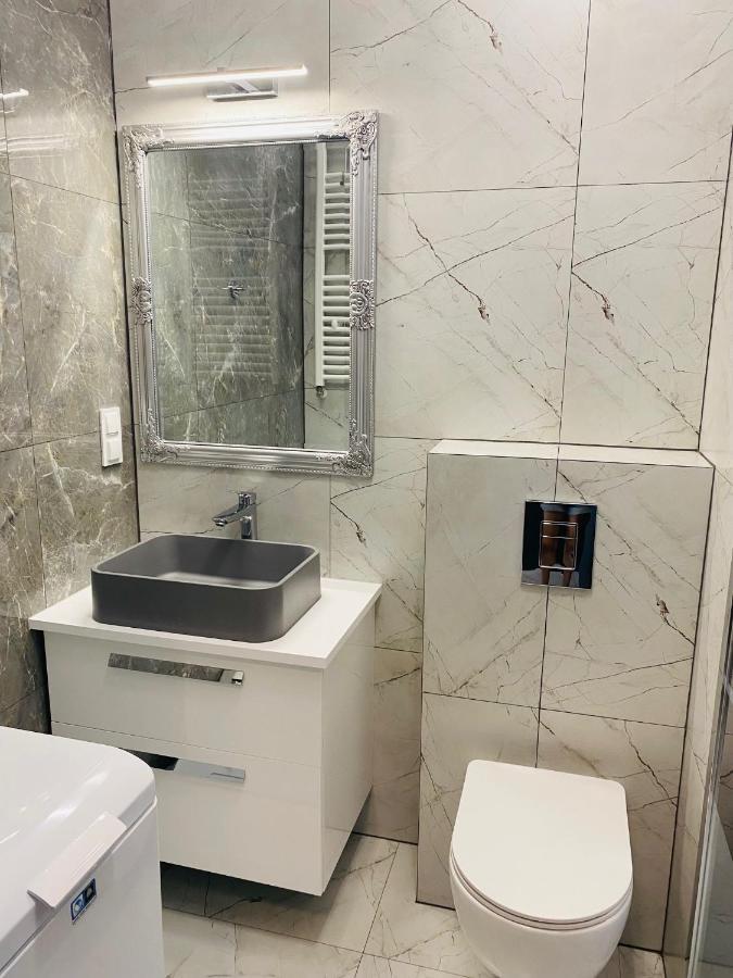 Hanza Tower 511 Basen, Sauna, Jacuzzi Apartment
